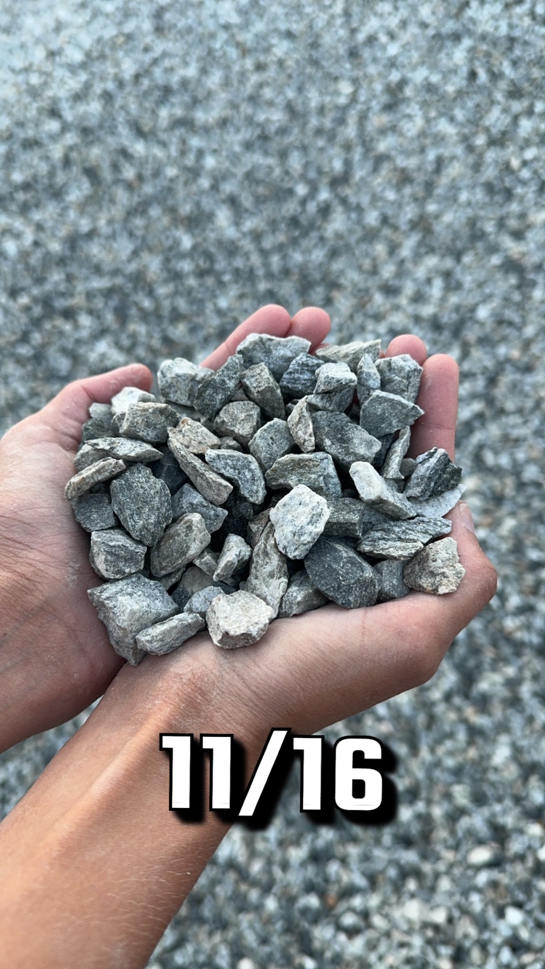 Fraksjon som ofte er brukt til avretting før terrasse